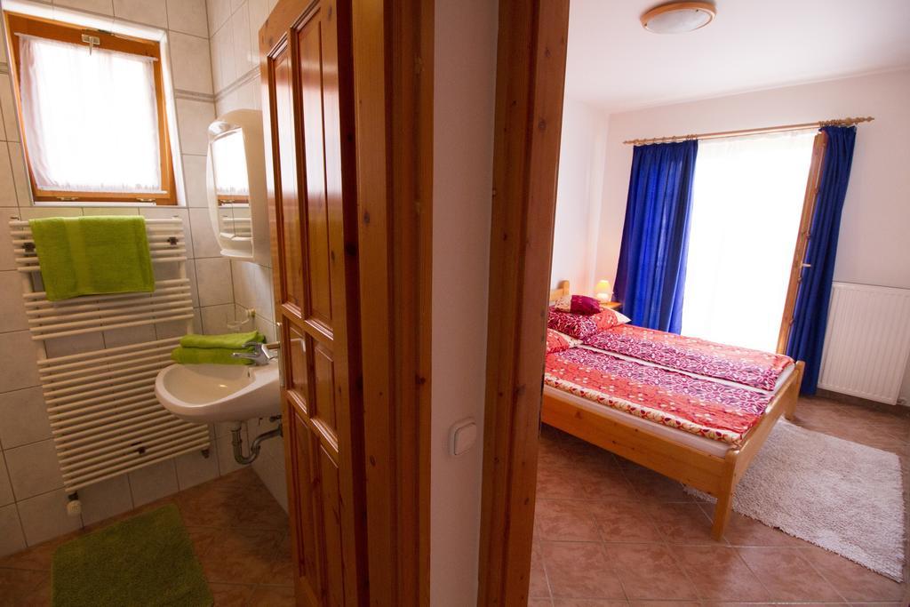 Relax Apartment House Zalakaros Bilik gambar