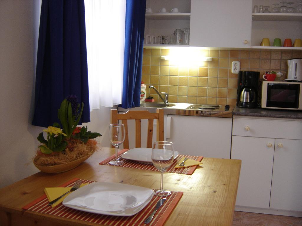 Relax Apartment House Zalakaros Bilik gambar